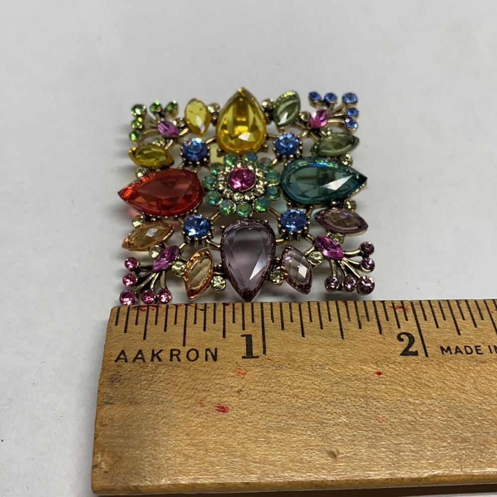 Pretty, colorful vintage pin/pendant - Picture 9 of 9